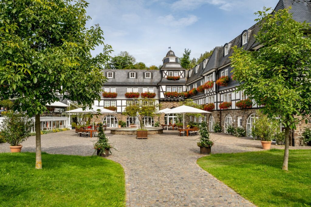 Hotel Deimann in Schmallenberg Außenansicht