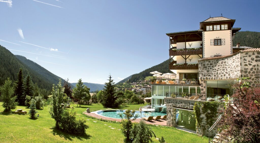 Romantik® Hotel Post Weisses Rössl Außenansicht