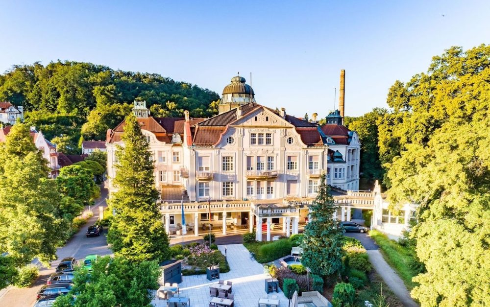 Hotel-Badehof